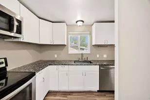 365 W 725 N, Logan, UT 84321 - Photo 13