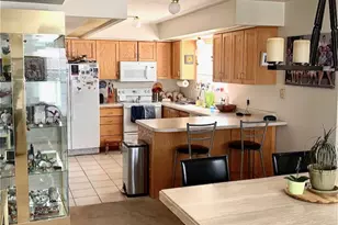 2016 E Windham Cir S, Millcreek, UT 84109 - Photo 3