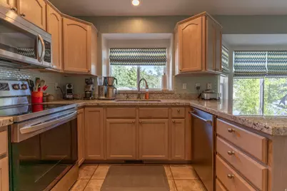 481 E Waterford Way S, Midvale, UT 84047 - Photo 17