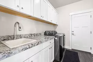 14798 S Glacial Peak Dr, Draper, UT 84020 - Photo 17
