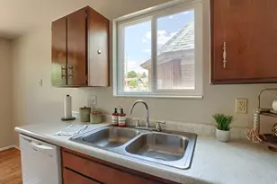 720 E 5th Ave N, Salt Lake City, UT 84103 - Photo 9