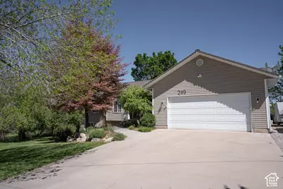 249 E 300 N, Smithfield, UT 84335 - Photo 5