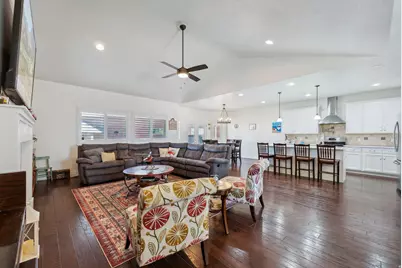 967 W Yamada Ct S, Syracuse, UT 84075 - Photo 3