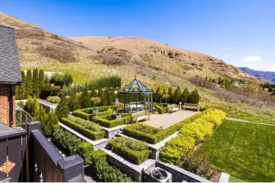 299 E Oak Forest Rd, Salt Lake City, UT 84103 - Photo 65