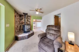 343 E 200 N, Moab, UT 84532 - Photo 19