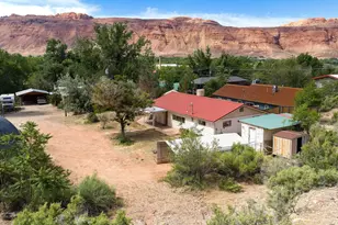 343 E 200 N, Moab, UT 84532 - Photo 7