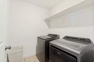 933 W Little Tiger Ct N, Saratoga Springs, UT 84045 - Photo 17