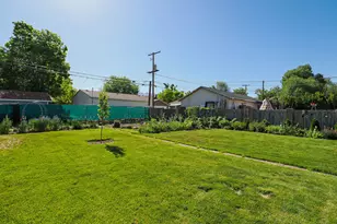 1847 S Lake St E, Salt Lake City, UT 84105 - Photo 25