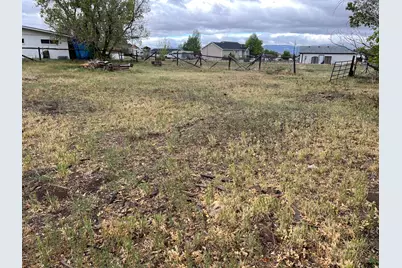 692 S 300 W, Mount Pleasant, UT 84647 - Photo 11