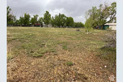 692 S 300 W, Mount Pleasant, UT 84647 - Photo 7