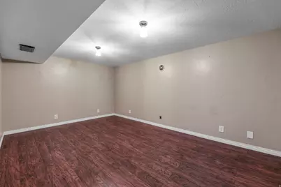 2712 S 300 E, South Salt Lake, UT 84115 - Photo 51