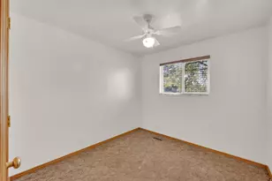 9325 Quail Hollow Cir, Sandy, UT 84093 - Photo 13