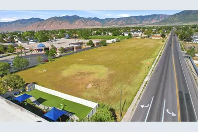 460 W Utah Ave #3, Tooele, UT 84074 - Photo 3