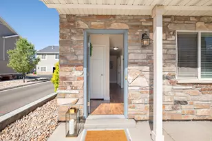 256 N 750 E, Vineyard, UT 84059 - Photo 3