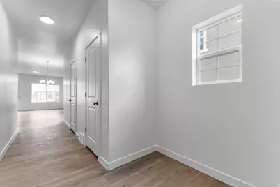 5652 N Mallard Dr, Stansbury Park, UT 84074 - Photo 7