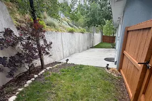 1682 E Sunrise Meadow Dr, Sandy, UT 84093 - Photo 35