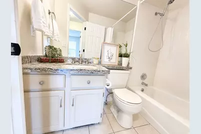 1682 E Sunrise Meadow Dr, Sandy, UT 84093 - Photo 17