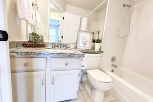 1682 E Sunrise Meadow Dr, Sandy, UT 84093 - Photo 17