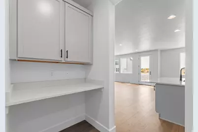 3803 W 2350 N, Clinton, UT 84015 - Photo 15