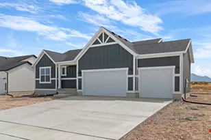 2254 N Hooded Crane Dr, Clinton, UT 84015 - Photo 3