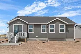 2254 N Hooded Crane Dr, Clinton, UT 84015 - Photo 5