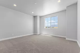 2246 N Hooded Crane Dr, Clinton, UT 84015 - Photo 19