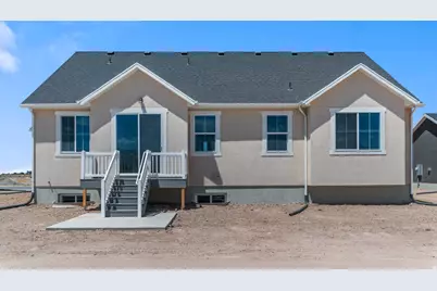 2246 N Hooded Crane Dr, Clinton, UT 84015 - Photo 5