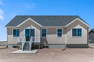 2246 N Hooded Crane Dr, Clinton, UT 84015 - Photo 5