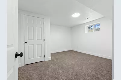 5245 S 900 E, Murray, UT 84117 - Photo 27