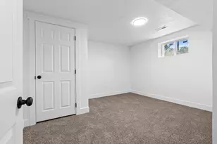 5245 S 900 E, Murray, UT 84117 - Photo 27