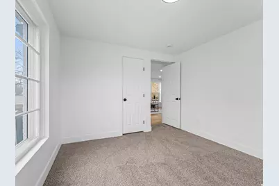 5245 S 900 E, Murray, UT 84117 - Photo 9