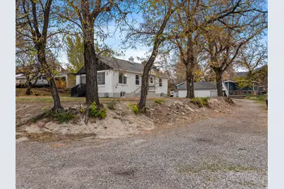 5245 S 900 E, Murray, UT 84117 - Photo 33