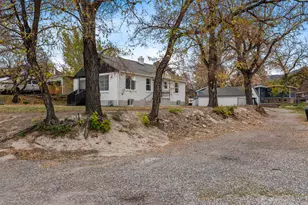 5245 S 900 E, Murray, UT 84117 - Photo 33