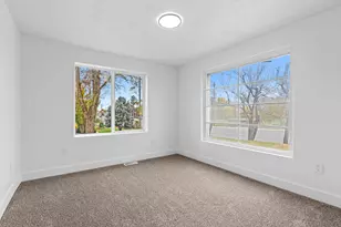 5245 S 900 E, Murray, UT 84117 - Photo 7
