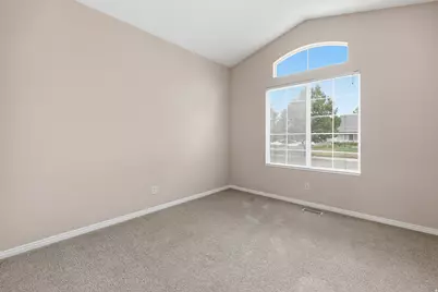3674 W Elk Valley Ln, South Jordan, UT 84009 - Photo 29
