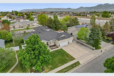 3674 W Elk Valley Ln, South Jordan, UT 84009 - Photo 59