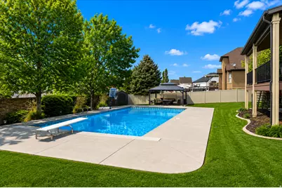 1335 W 3100 N, Pleasant View, UT 84414 - Photo 37