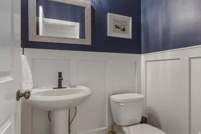 1335 W 3100 N, Pleasant View, UT 84414 - Photo 15