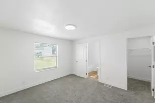 2600 N Hill Field Rd, Layton, UT 84041 - Photo 9