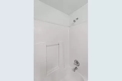 2600 N Hill Field Rd #103A, Layton, UT 84041 - Photo 21