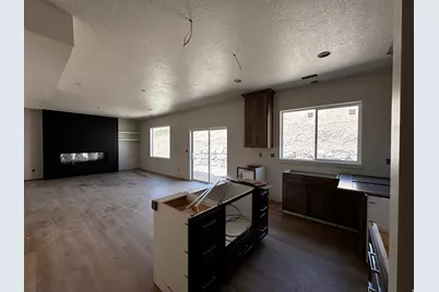 513 E Upper Canyon Rd, Smithfield, UT 84335 - Photo 3