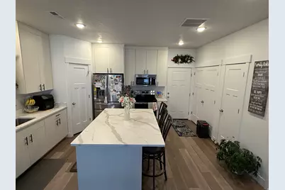 2784 E Fostoria Aly N, Eagle Mountain, UT 84005 - Photo 5