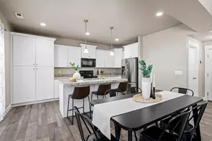 1739 E Holladay Hill Ln S, Holladay, UT 84124 - Photo 9