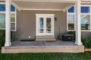 1739 E Holladay Hill Ln N, Holladay, UT 84124 - Photo 27