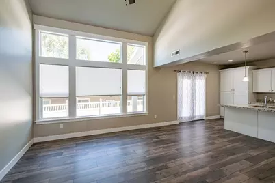 1739 E Holladay Hill Ln N, Holladay, UT 84124 - Photo 5