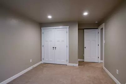 1739 E Holladay Hill Ln S, Holladay, UT 84124 - Photo 25
