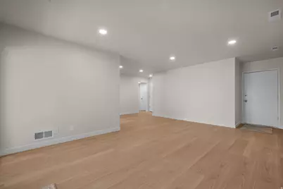337 E Peach Ln S, Bountiful, UT 84010 - Photo 5