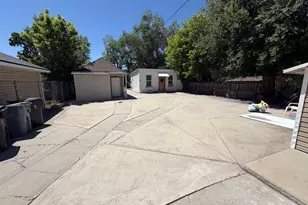 849 W 300 N, Salt Lake City, UT 84116 - Photo 9