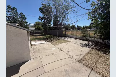849 W 300 N, Salt Lake City, UT 84116 - Photo 17
