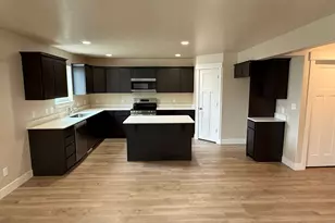 397 E 500 N, Salem, UT 84653 - Photo 3